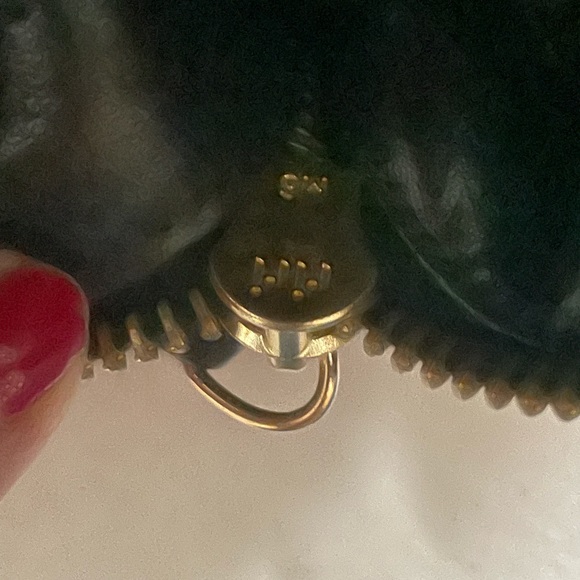 Versace half moon shoulder bag black with studs vintage 90’s - Picture 10 of 16